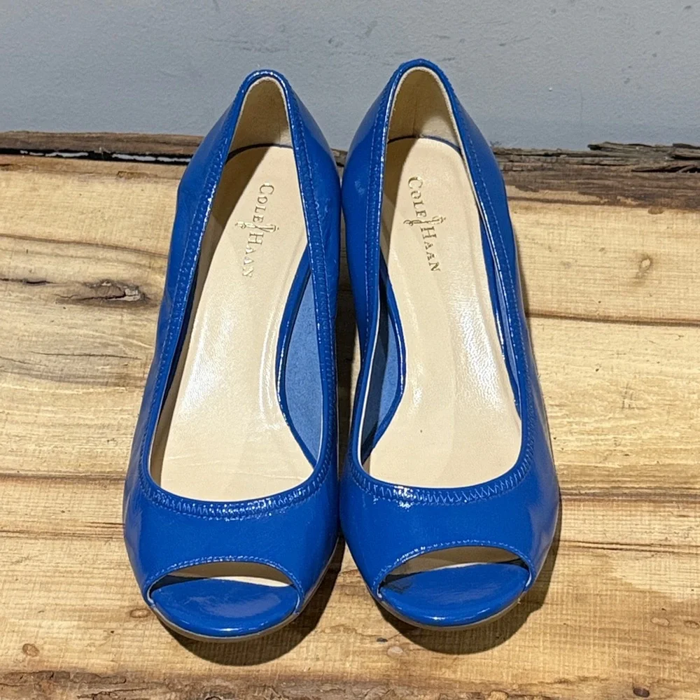 Cole Haan Nike Air Blue Patent Leather Peep‎ Toe Cork Wedges Sz 6B A34